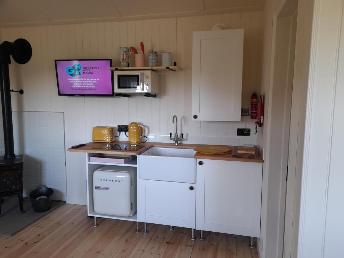 Dinky'S Den Leilighet Coverack Eksteriør bilde